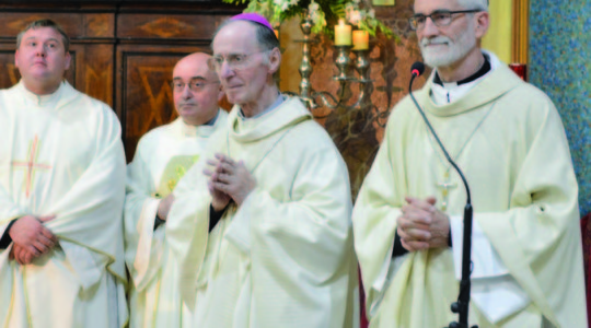 in Duomo il 9 dicembre padre Enrico Masseroni festeggia l'anniversario di ordinazione episcopale