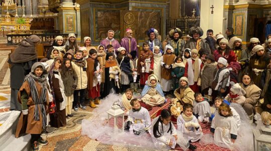 Scuole Cristiane: torna il presepe vivente in piazza Cavour